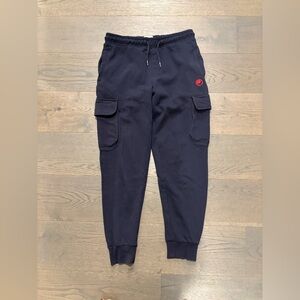 Ocean laundry joggers sz medium very good condition